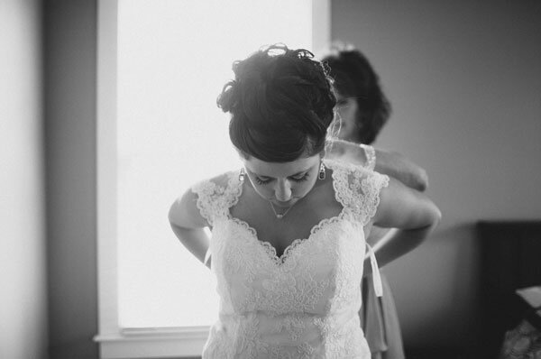 Secret_Garden_Wedding_by_Lime_Green_Photography.04
