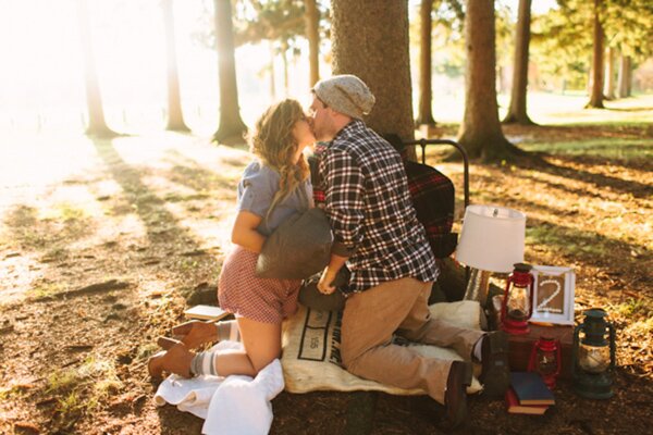 Glamping_Anniversary_Shoot_by_Taylor_Rhoades_Photography.06 Glamping Shoot