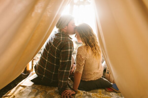 Glamping_Anniversary_Shoot_by_Taylor_Rhoades_Photography.10 Glamping Shoot