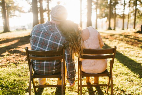 Glamping_Anniversary_Shoot_by_Taylor_Rhoades_Photography.14 Glamping Shoot