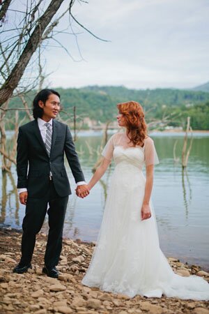 Lauren_UiJin's _Laid-Back_Lake_Wedding_by_JameyKay_Young_Photography.16 Tennessee Lake Wedding