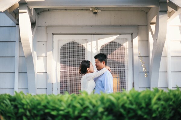Sweet_Stylish_Vancouver_Engagement_Session_by_Erica_Rose_Photography.04