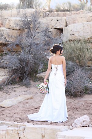 Romantic_Desert_Wedding_Inspiration_by_J_Anne_Photography.03