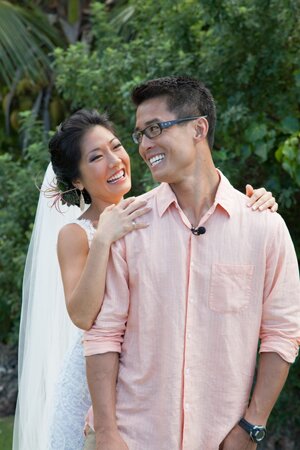 Handmade_Hawaiian_Wedding_by_Rachel_Robertson_Photography.11