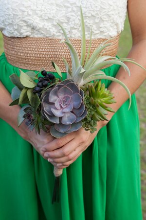 Handmade_Hawaiian_Wedding_by_Rachel_Robertson_Photography.14