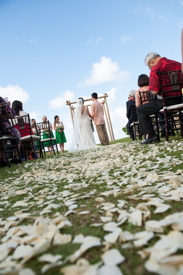 Handmade_Hawaiian_Wedding_by_Rachel_Robertson_Photography.16