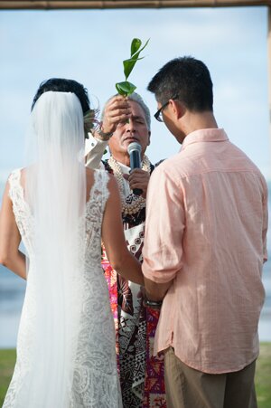Handmade_Hawaiian_Wedding_by_Rachel_Robertson_Photography.17