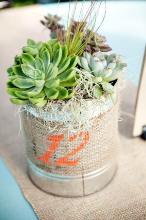 Handmade_Hawaiian_Wedding_by_Rachel_Robertson_Photography.30
