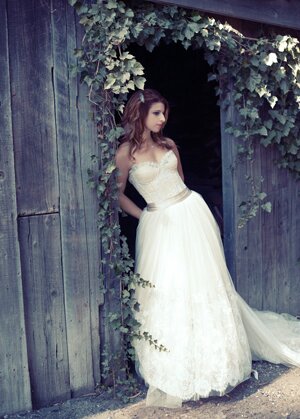 Rob_Tamar_Dana_Powers_House_Wedding_by_The_Beating_Hearts.08