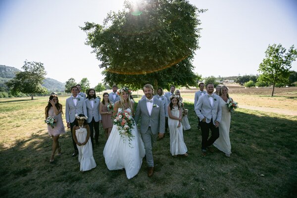 Romantic_Modern_Nut_Farm_Wedding_by_Studio_7_Photography.14