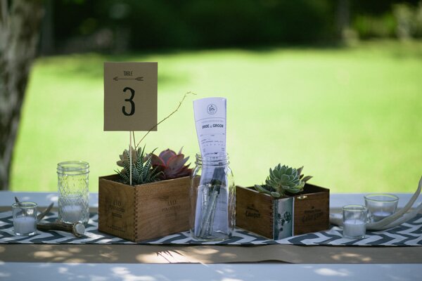 Romantic_Modern_Nut_Farm_Wedding_by_Studio_7_Photography.26