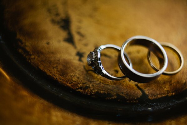 Romantic_Modern_Nut_Farm_Wedding_by_Studio_7_Photography.27